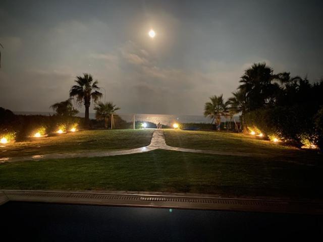 Ionion Beachfront Villa Ayia Napa Exterior foto