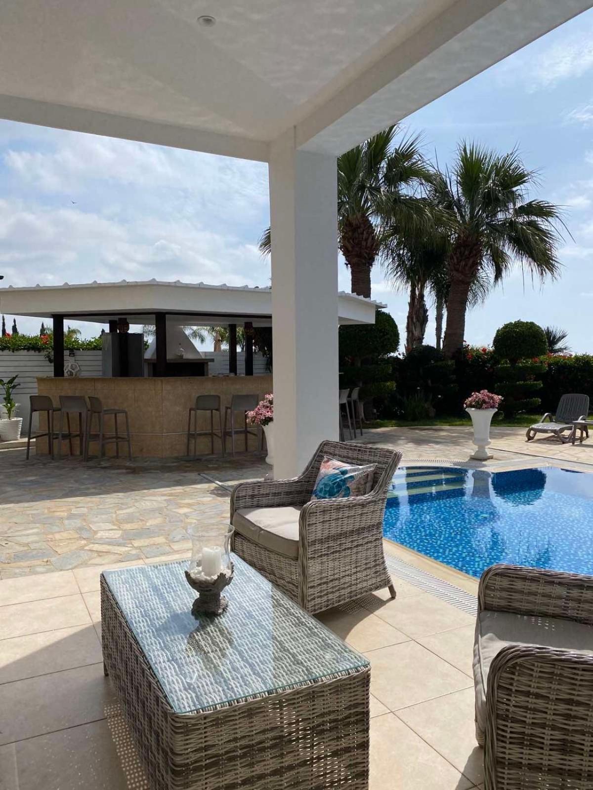 Ionion Beachfront Villa Ayia Napa Exterior foto
